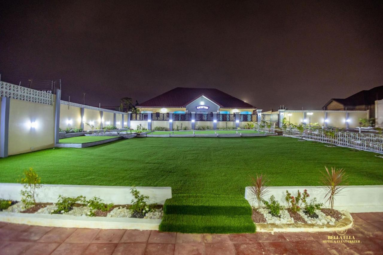 Bella Ella Hotel & Event Center Kasoa Exterior foto